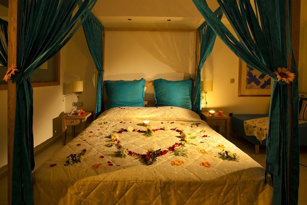 Oceanis Beach & Spa Resort Psalidi  Dış mekan fotoğraf