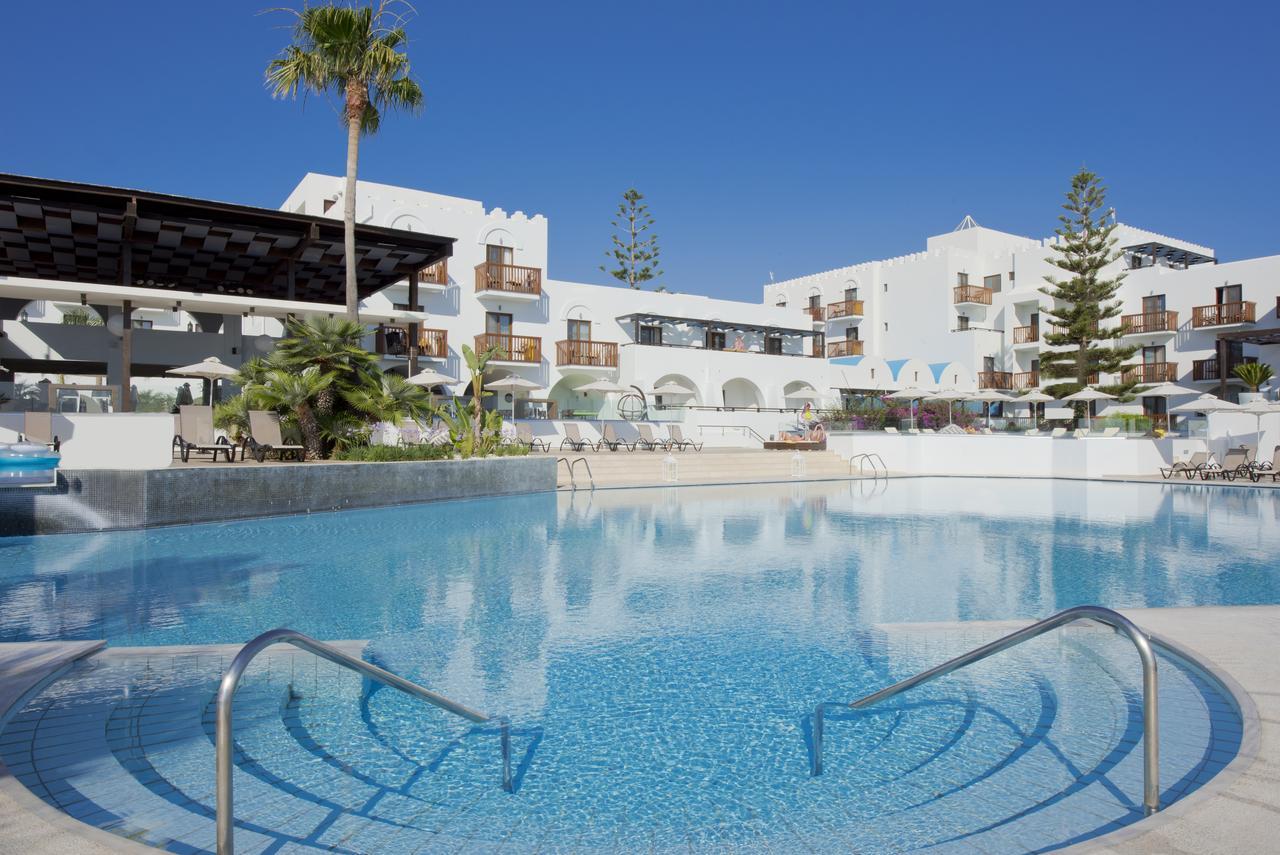Oceanis Beach & Spa Resort Psalidi  Dış mekan fotoğraf